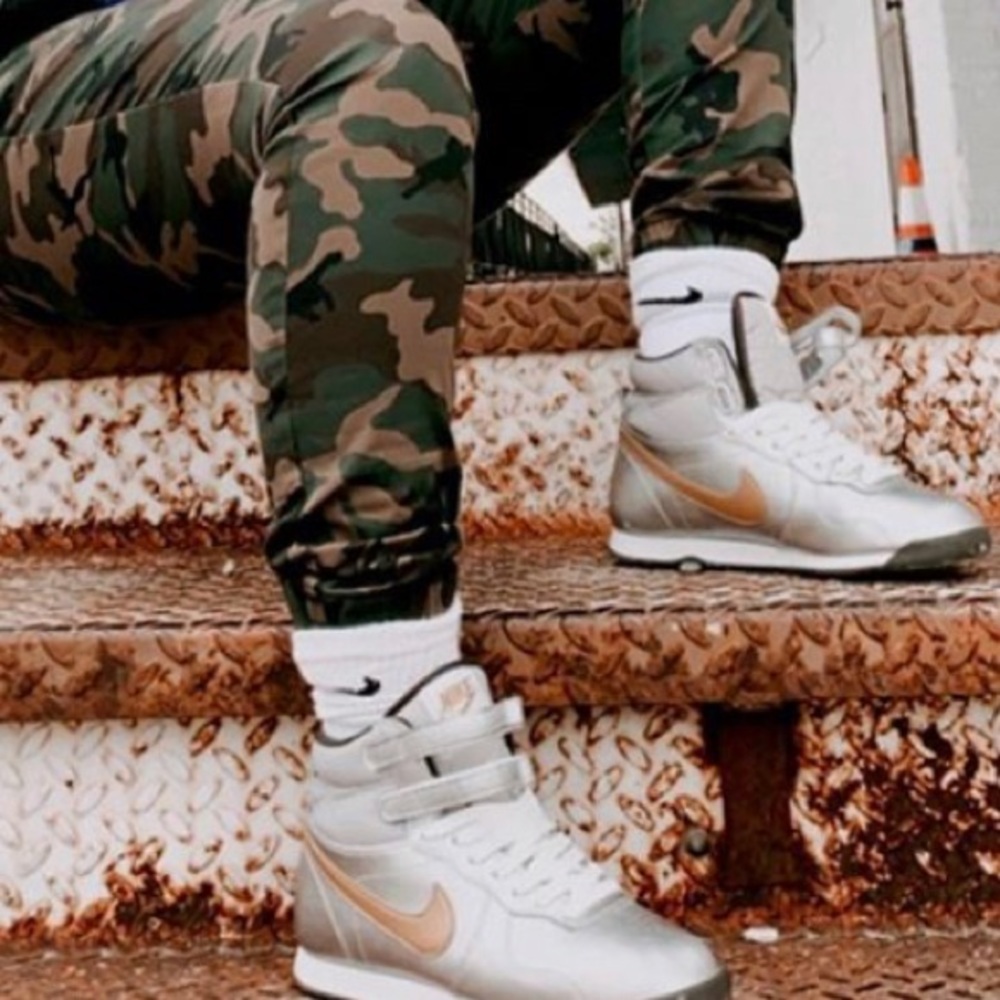 Nike mid top sneakers